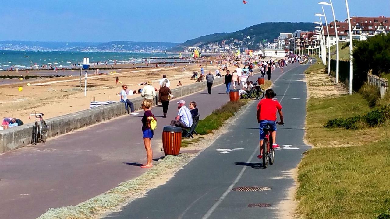 Magnifique Vue Mer Et Foret Cabourg Exterior foto